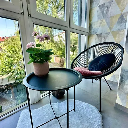 Apartment Studio Lea 7 Dzielnica Krowodrza. Bliskim Sasiedztwo Parku Krakowskiego. *