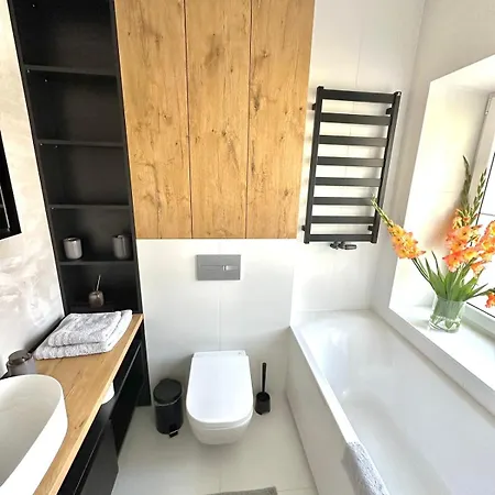 Studio Lea 7 Dzielnica Krowodrza. Bliskim Sasiedztwo Parku Krakowskiego. Appartement Krakau